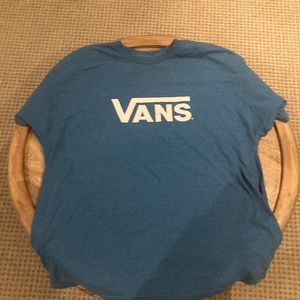 Assorted athletic t-shirts Puma & Vans
